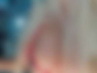 adrianna777's Live Sex Cam Show