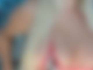 adrianna777's Live Sex Cam Show