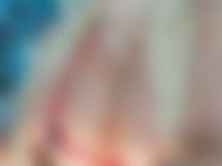 adrianna777's Live Sex Cam Show