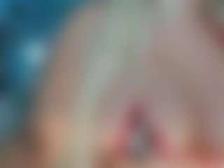 adrianna777's Live Sex Cam Show