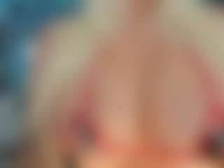 adrianna777's Live Sex Cam Show