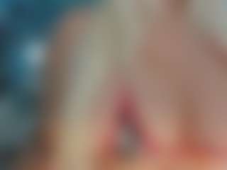 adrianna777's Live Sex Cam Show