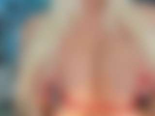 adrianna777's Live Sex Cam Show