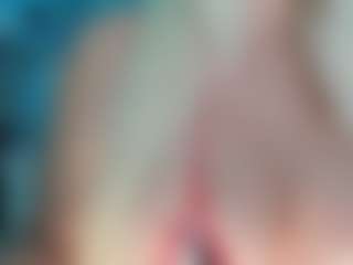 adrianna777's Live Sex Cam Show