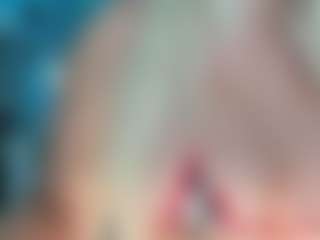 adrianna777's Live Sex Cam Show