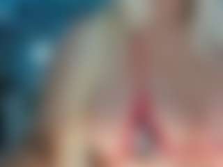 adrianna777's Live Sex Cam Show