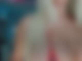 adrianna777's Live Sex Cam Show