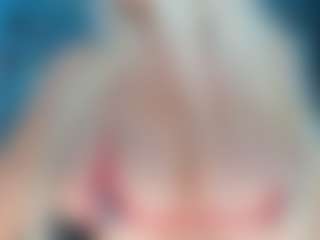 adrianna777's Live Sex Cam Show