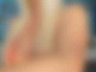 adrianna777's Live Sex Cam Show