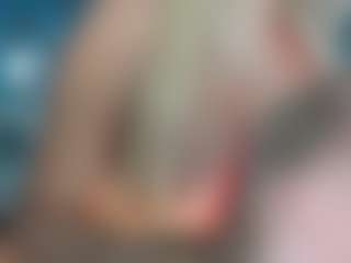 adrianna777's Live Sex Cam Show