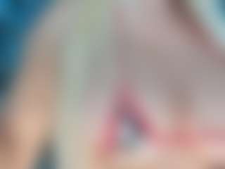 adrianna777's Live Sex Cam Show