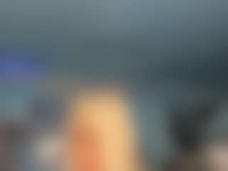 adrianna777's Live Sex Cam Show