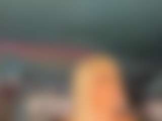 adrianna777's Live Sex Cam Show