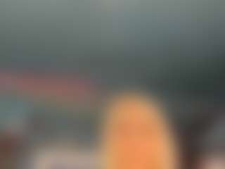 adrianna777's Live Sex Cam Show