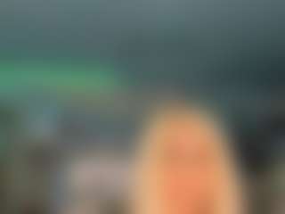 adrianna777's Live Sex Cam Show