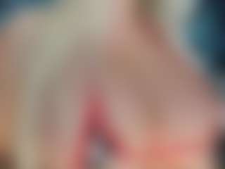 adrianna777's Live Sex Cam Show