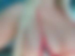 adrianna777's Live Sex Cam Show