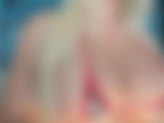 adrianna777's Live Sex Cam Show