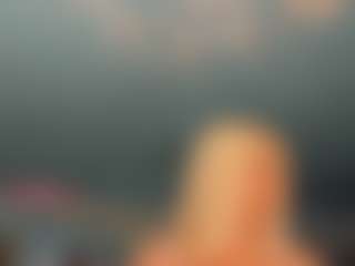 adrianna777's Live Sex Cam Show