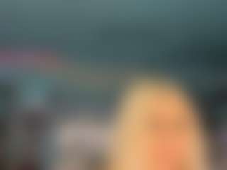 adrianna777's Live Sex Cam Show