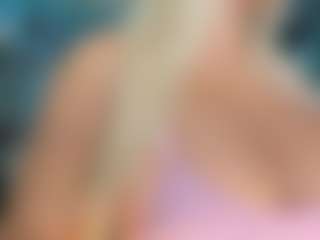 adrianna777's Live Sex Cam Show