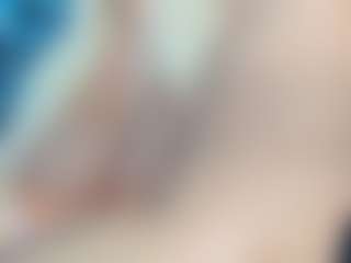 adrianna777's Live Sex Cam Show