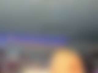 adrianna777's Live Sex Cam Show