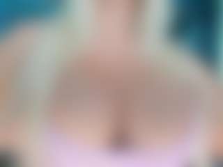 adrianna777's Live Sex Cam Show