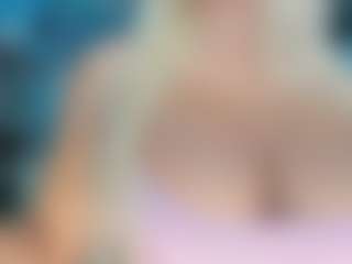adrianna777's Live Sex Cam Show