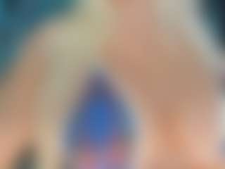 adrianna777's Live Sex Cam Show