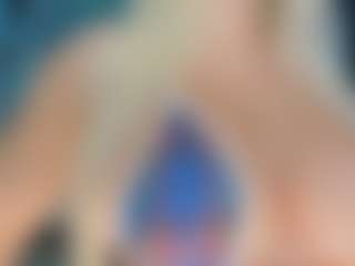 adrianna777's Live Sex Cam Show
