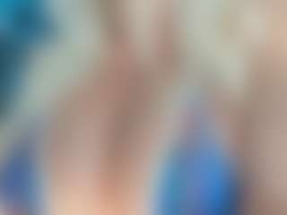 adrianna777's Live Sex Cam Show