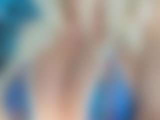 adrianna777's Live Sex Cam Show