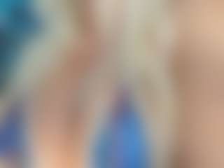 adrianna777's Live Sex Cam Show