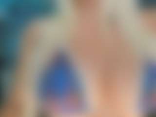 adrianna777's Live Sex Cam Show