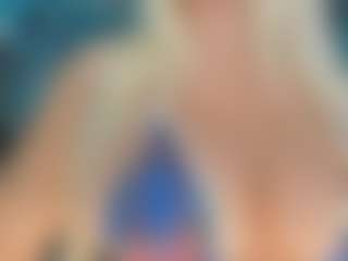 adrianna777's Live Sex Cam Show