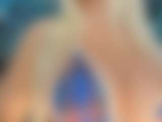 adrianna777's Live Sex Cam Show