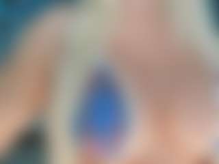 adrianna777's Live Sex Cam Show