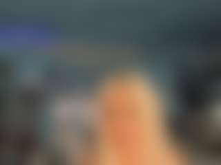 adrianna777's Live Sex Cam Show