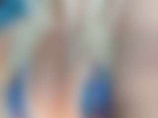 adrianna777's Live Sex Cam Show