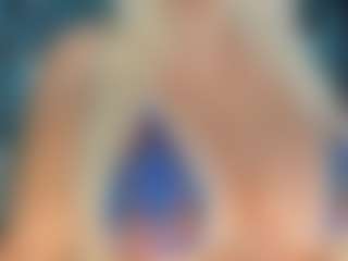 adrianna777's Live Sex Cam Show