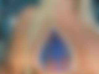 adrianna777's Live Sex Cam Show