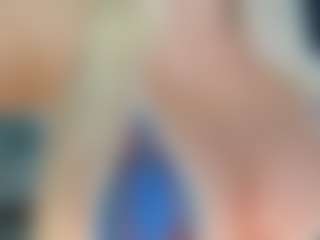 adrianna777's Live Sex Cam Show