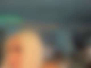 adrianna777's Live Sex Cam Show