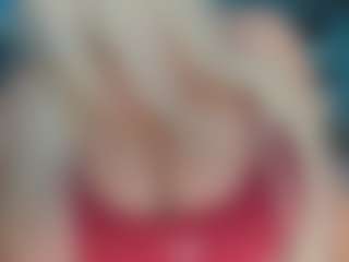 adrianna777's Live Sex Cam Show