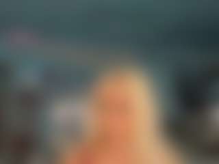 adrianna777's Live Sex Cam Show
