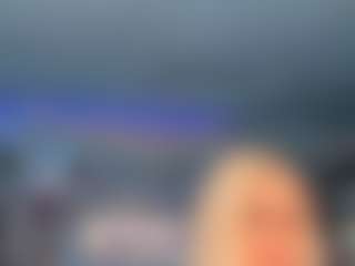 adrianna777's Live Sex Cam Show
