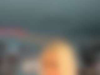 adrianna777's Live Sex Cam Show