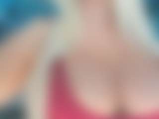 adrianna777's Live Sex Cam Show