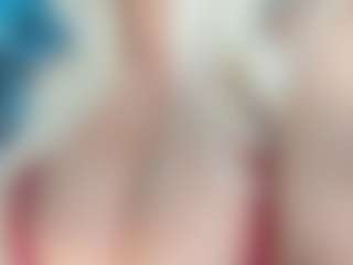 adrianna777's Live Sex Cam Show